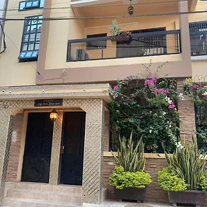  Apartment Adja Binta Kane Sour